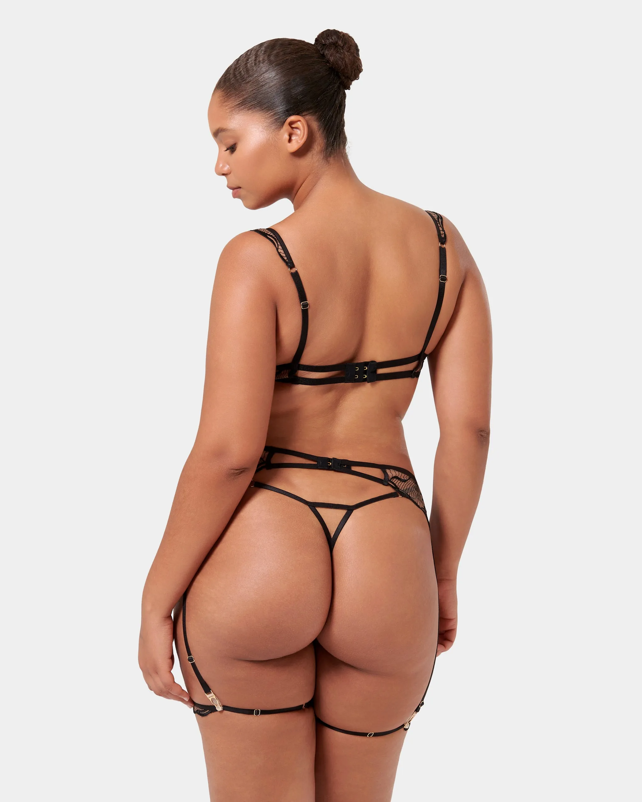 Set: Marabel Black/Sheer